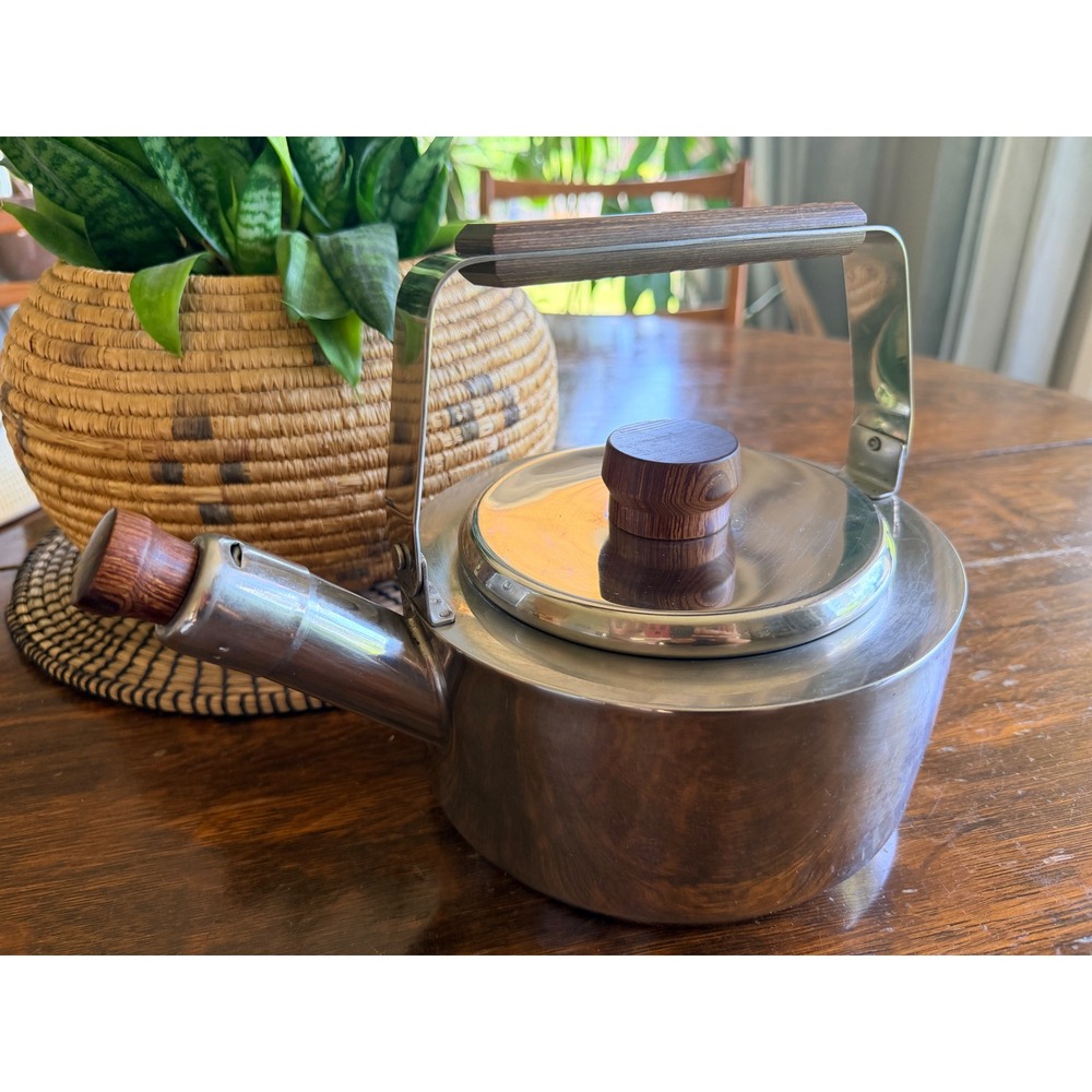 Farberware Tea Kettle 2.5QT Silver 759 Mid Century Modern Wood Handle
